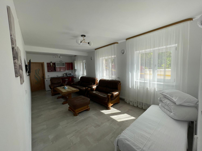 Bedroom 2, Cazare apartamente LAVI-TOUR Tg Neamt, Targu Neamt