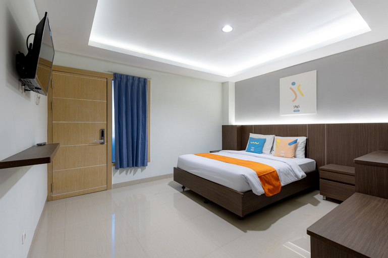 Bedroom 30
