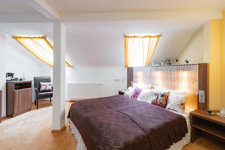 Bedroom 10