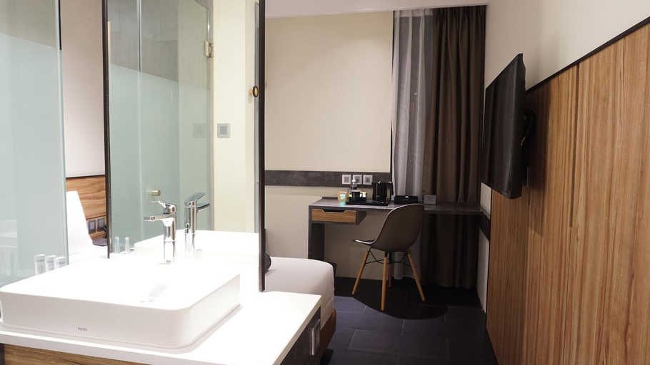 Bathroom 5