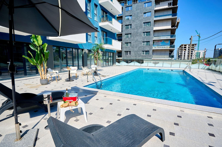 Sport & Beauty 2, Color Studios in Nord10 - Pool & playground, Navodari