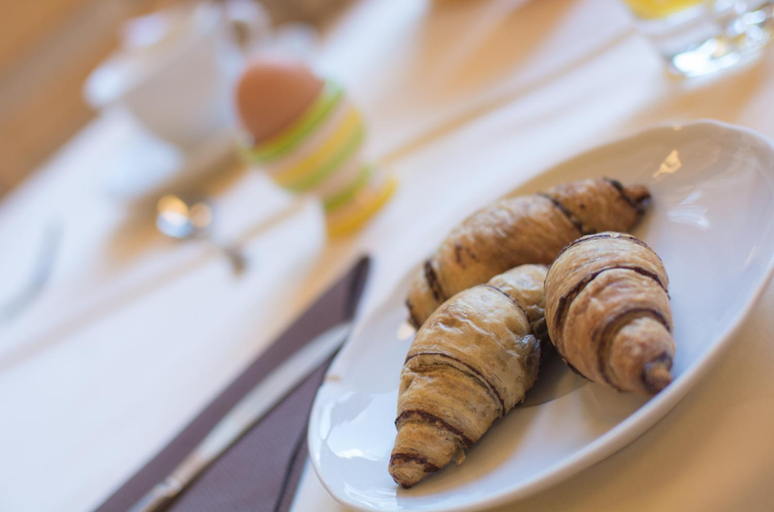 Food & Drinks 5, B&B Bau Maribor 3-star No Air Conditioning, Maribor