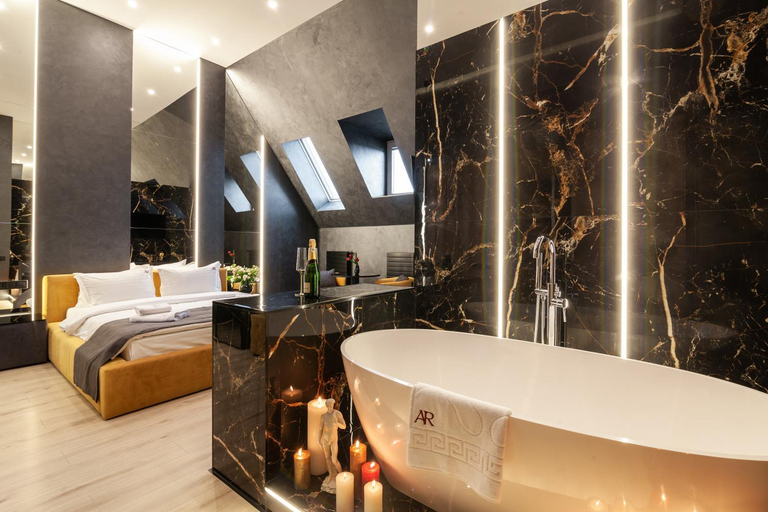 Others 3, ARISTO Jacuzzi Hotel, L'vivs'ka