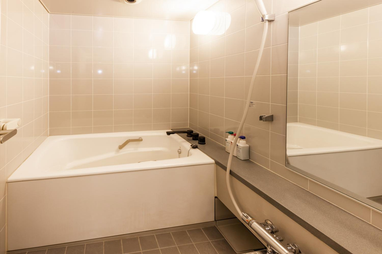Bathroom 4, Choshi Grand Hotel, Chōshi