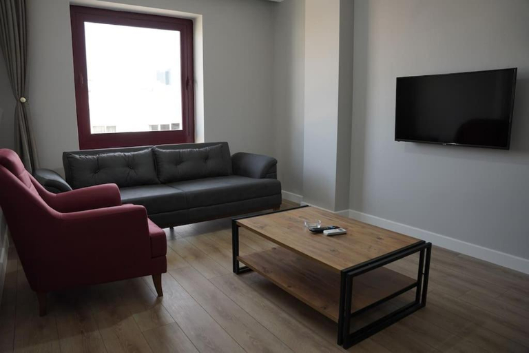 Others 4, Royal Homes 405, Antalya