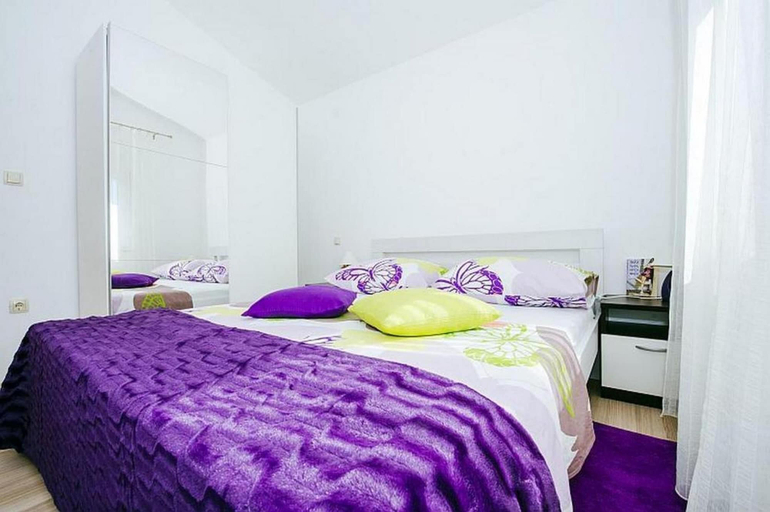 Bedroom 2, Apartments Perinic, Nin