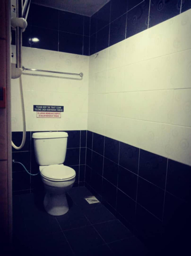 Bathroom 8