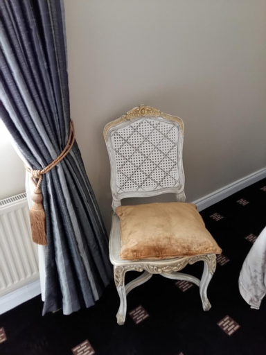 Others 2, Lir B&B