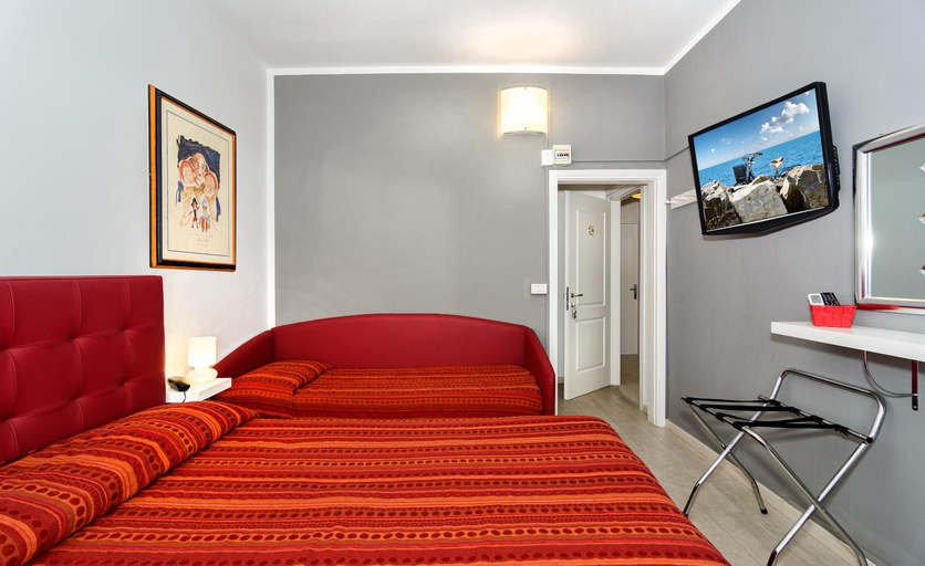 Bedroom 14