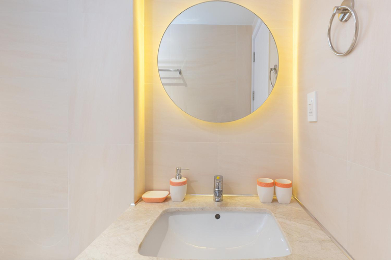 Bathroom 22