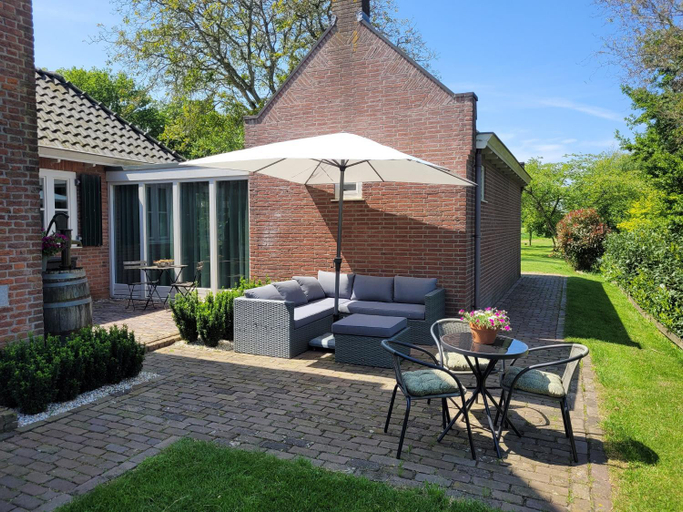 Others 2, B&B Villa Giethoorn - canalview, privacy & parking, Steenwijkerland