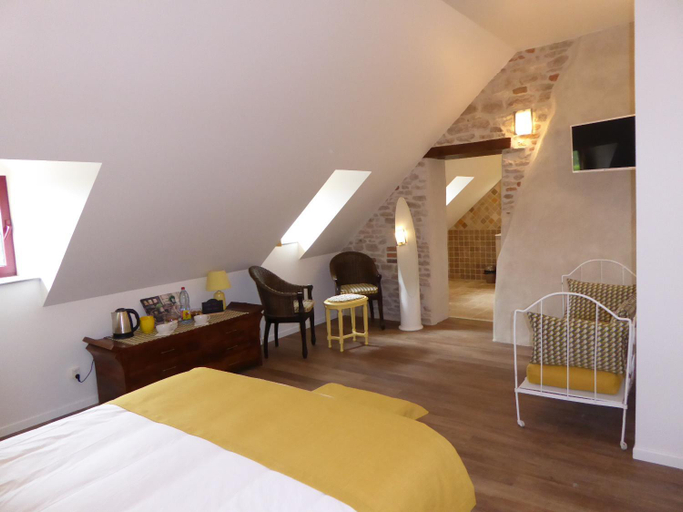 Bedroom 12