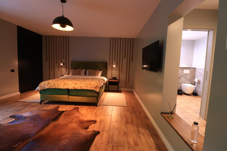 Bathroom 3, Wild Hunts Lodge Retezat, Rau De Mori