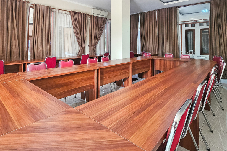 Business Facilities 5, Urbanview My Grand Hotel Bogor, Bogor