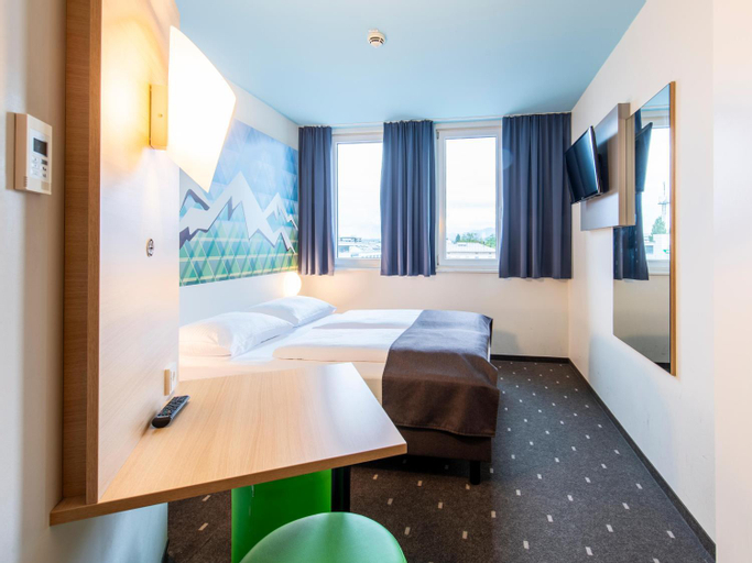 Bedroom 8