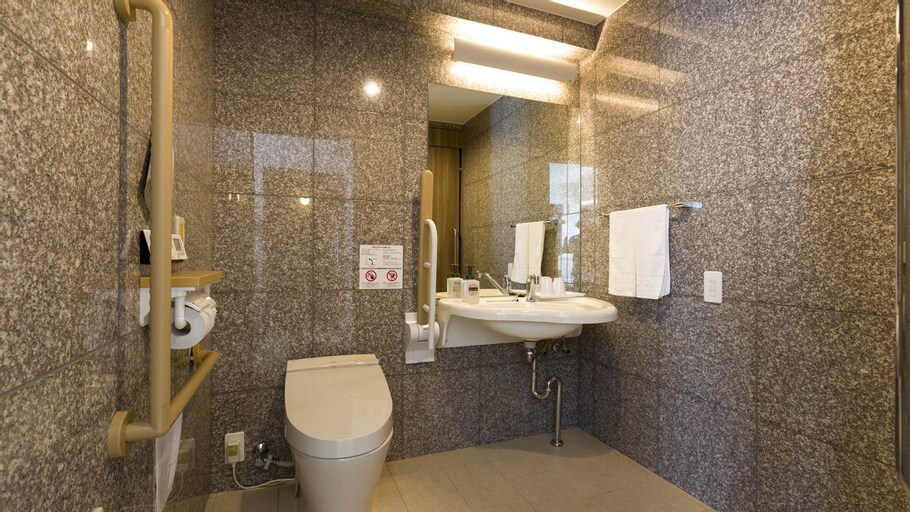 Bathroom 3