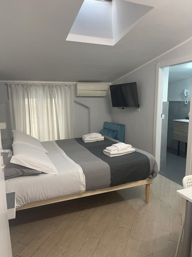 Bedroom 4, Central Suite 57, Torino