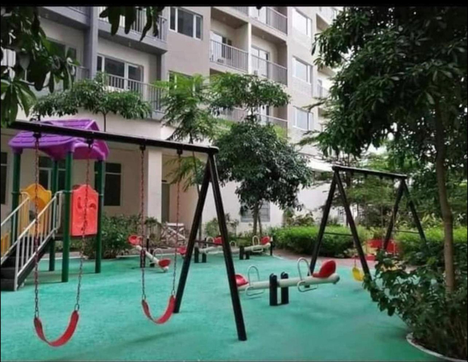 Others 3, Chic 2BR Condo Unit at South Residences, Las Piñas