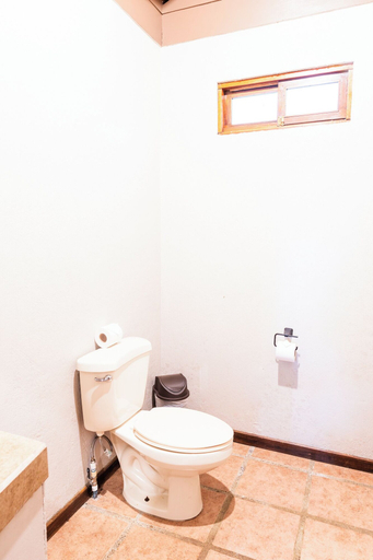 Bathroom 3, Natural Green Lodge, San Ramón
