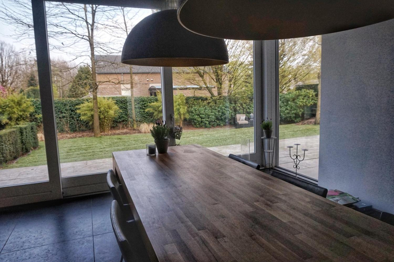 Others 2, Bed & Wellness Boxtel, luxe kamer met airco en eigen badkamer, Boxtel