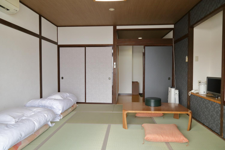 Bedroom 2, Eboshiso, Noda