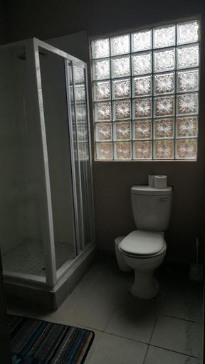 Bathroom, Ma's Cottage, Umkhanyakude