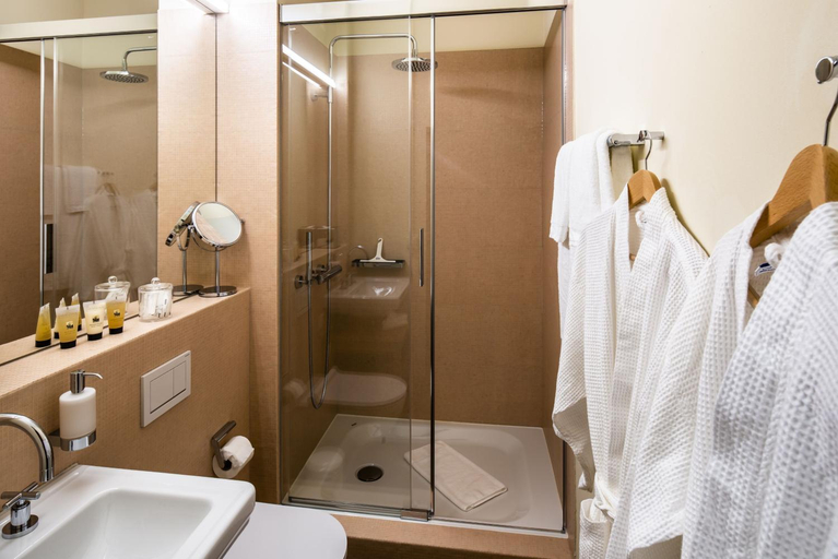 Bathroom 4, Schloss Schadau - Swiss Historic Hotel, Thun
