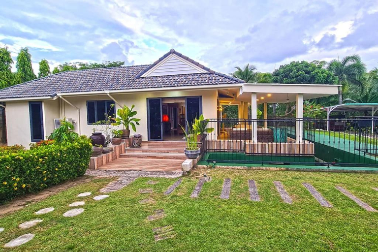 Lovely modern 2 bed villa, K. Sam Roi Yot