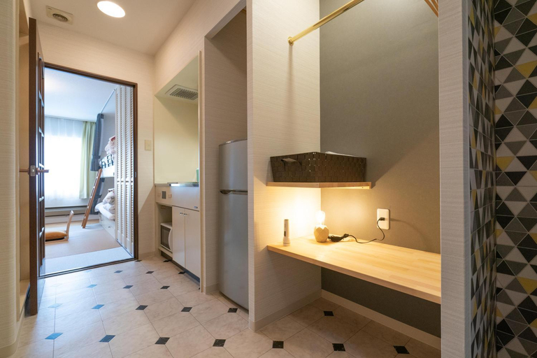 Bathroom 16