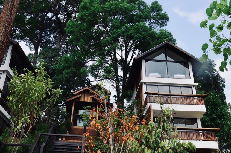 Baan Nhuer Mek บ้านเหนือเมฆ Coffee and Desk on the Cloud, Chiang Dao