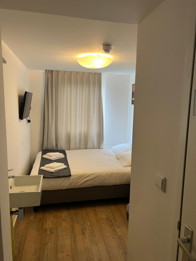 Bedroom 3, PH Hotel Oosteinde Economy, Amsterdam
