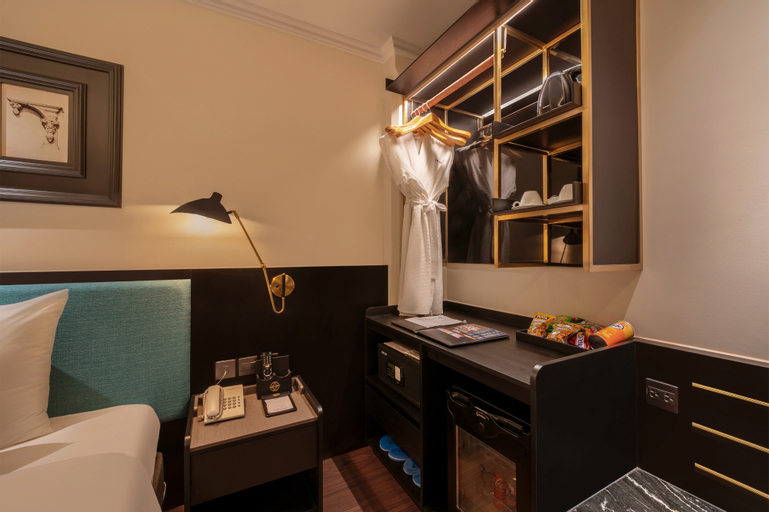 Bedroom 8
