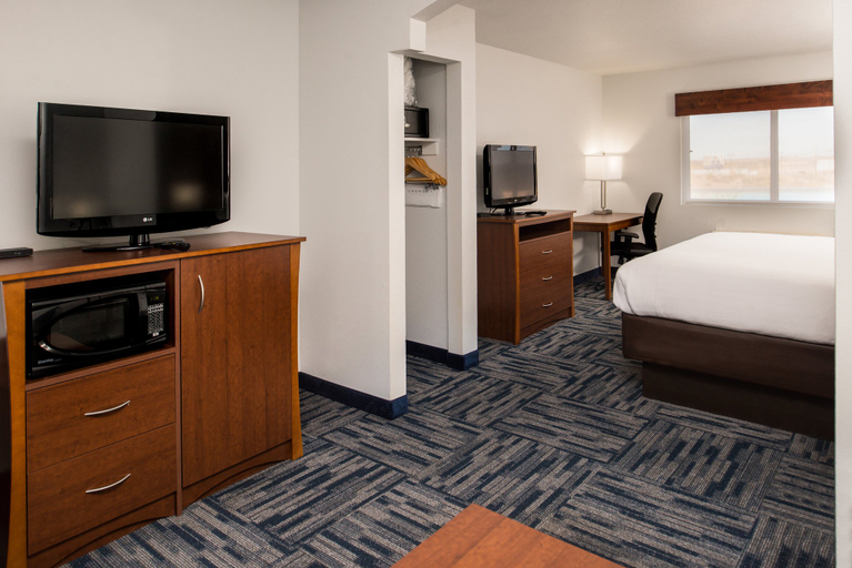 Bedroom 3, Holiday Inn Express & Suites ALAMOGORDO by IHG, Otero