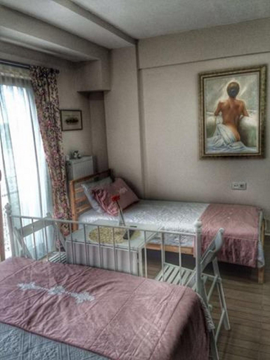 Bedroom 3, Ede Apart Hotel, Ezine