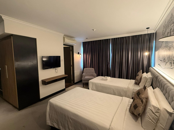 Bedroom 30