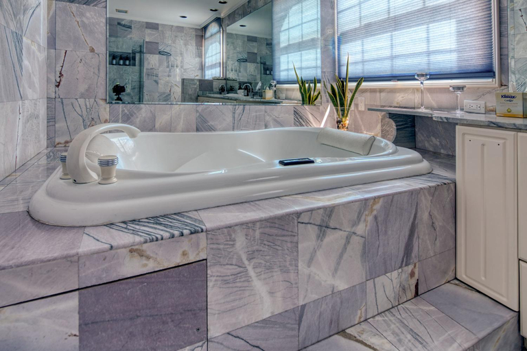 Bathroom 8