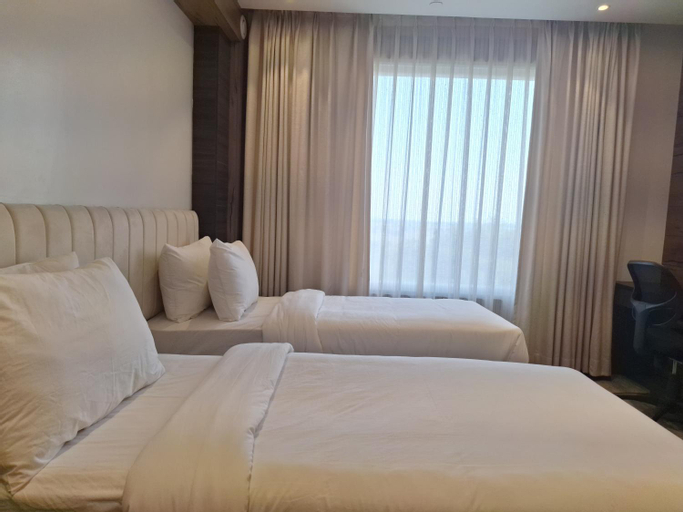 Bedroom 9