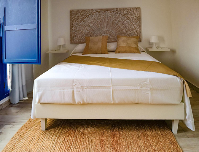 Others 5, Knysna Boutique Rooms, Castellón
