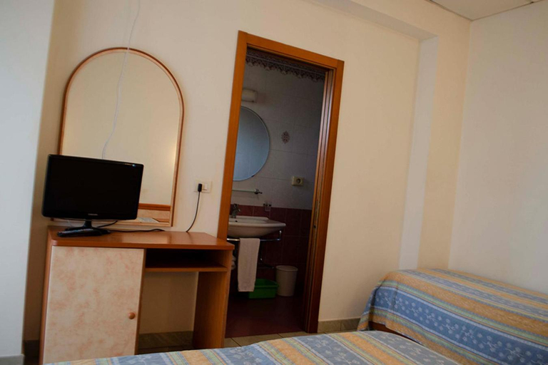 Others 3, Residence Comfort, Rimini