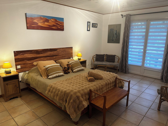 Bedroom 3, Oasis Des Corbières, Aude