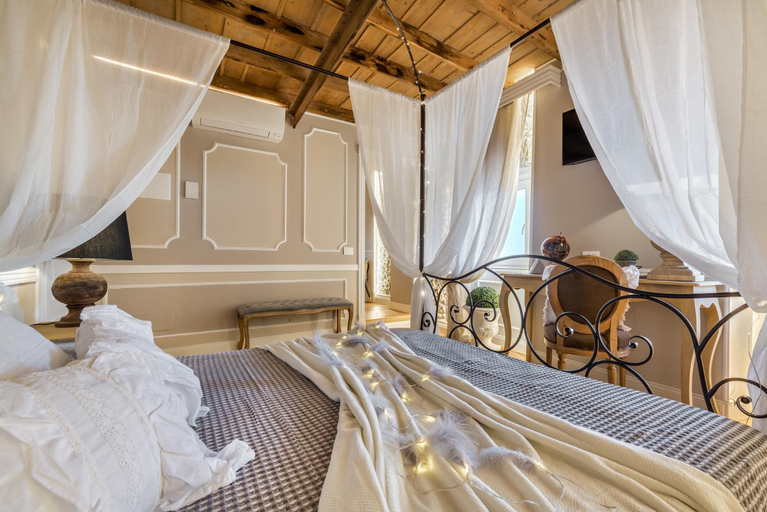 Bedroom 19