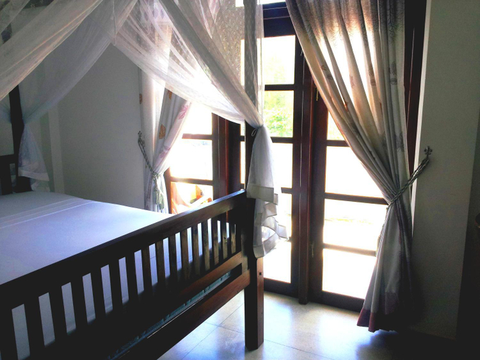 Bedroom 2, Ceylon Surf Guest Holiday Resort, Weligama