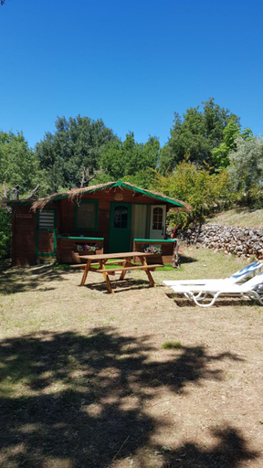 Others 2, La lyalis, Var