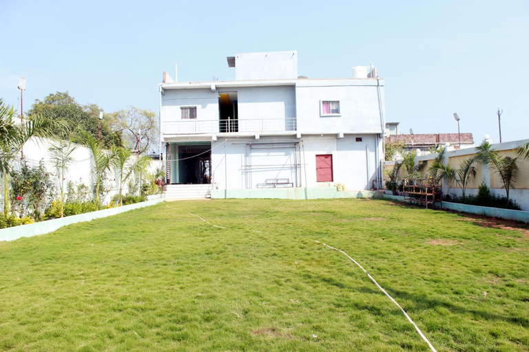 Utsav Lodge and Mangal Bhavan, Hoshangabad