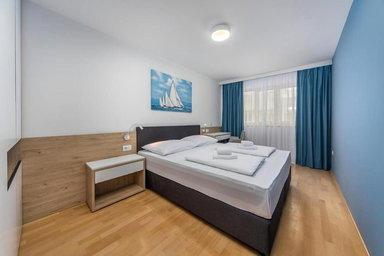 Bedroom 3, Garden Palace Resort, Umag