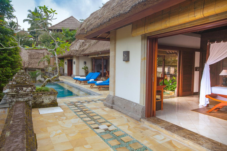 Swimming Pool 8