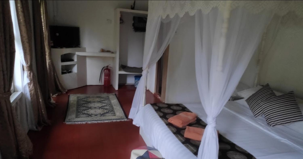 Bedroom 2, Sailor's Rest, Bentong