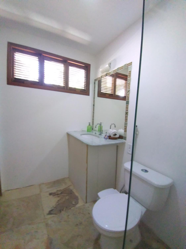Bathroom 3, Vila Saguaro, Trairi