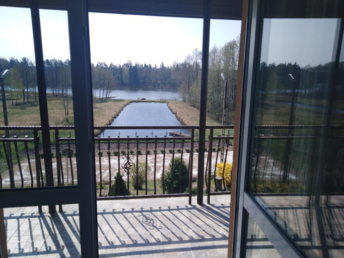 2, Kamienny Gosciniec, Augustów