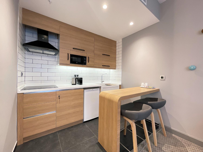Dining Room 15